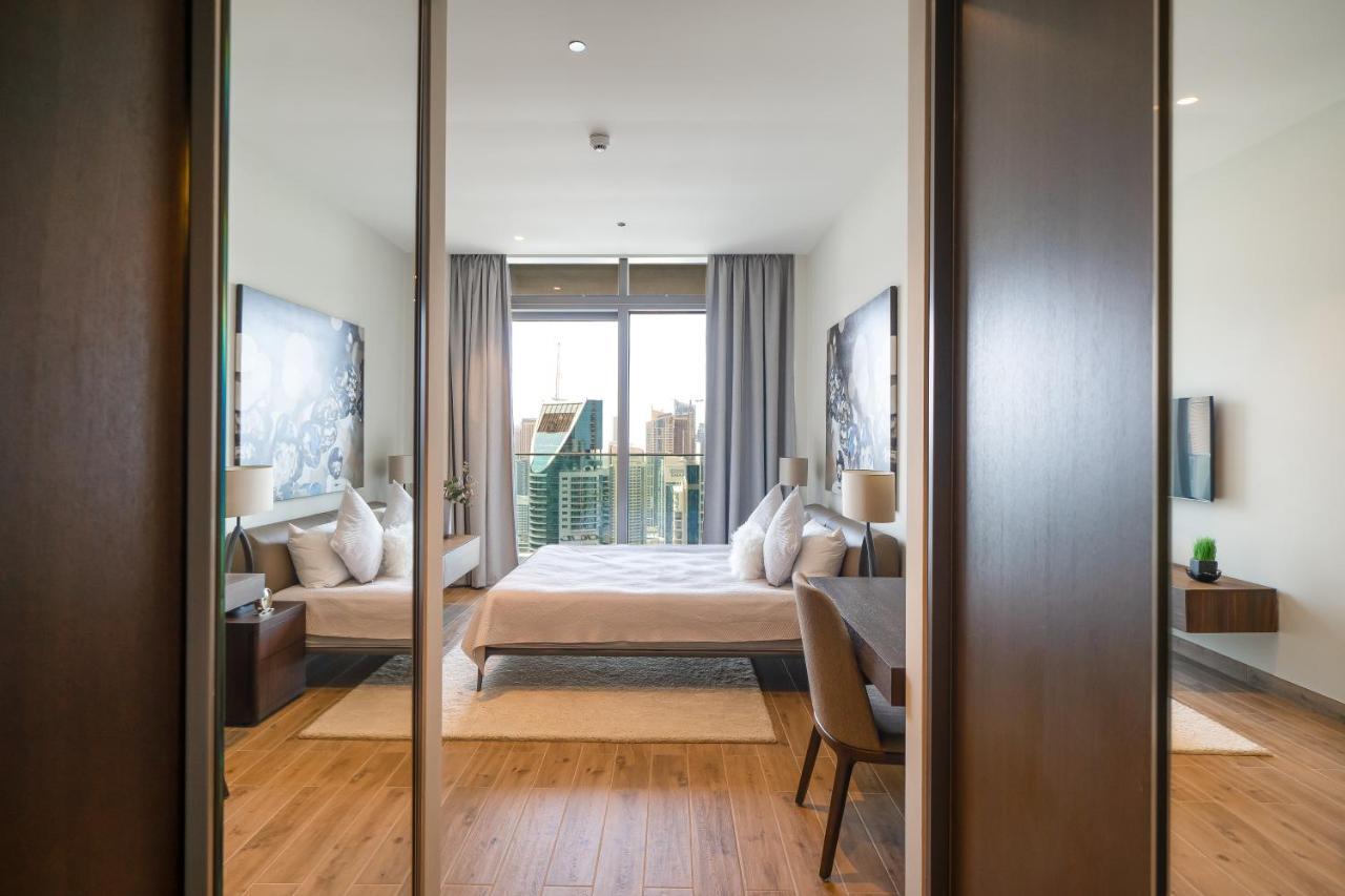דובאי Luton Vacation Homes - Marina View & Luxury 1Br - Jumeirah Living Marina Gate Tower 3 - 54Ab49Ab36Ab מראה חיצוני תמונה